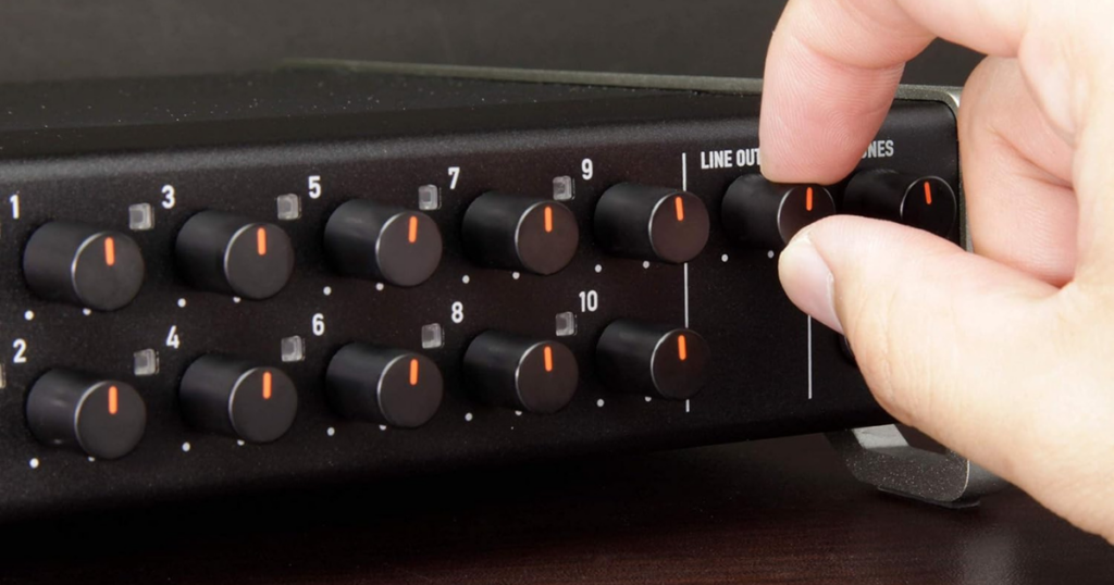 Tascam US-16x08 Rackmount USB Audio/MIDI Interface